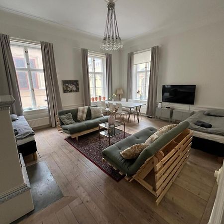 Home Inn Lng20 Stockholm Kültér fotó